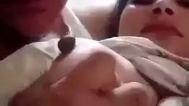Desi boobs sucking video of a big boob lady and her lover