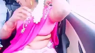 Car sex indian romance. Beautiful sexy saree housewife with boyfriend Telugu dirty talks.