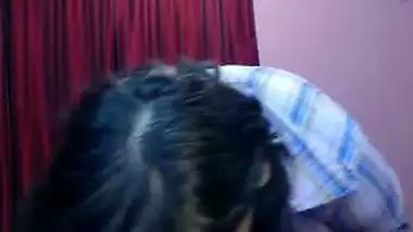 ???? I like this chick, but the camera work sucks in this video