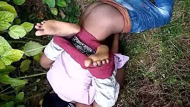 Outdoor dehati randi chudai MMS porn video