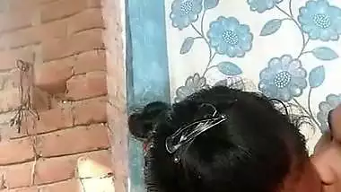 Dehati desi lovers ki nipple fondling romance video