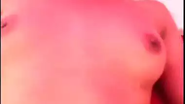 Guy bangs his 19-year-old dehati GF in a hotel room