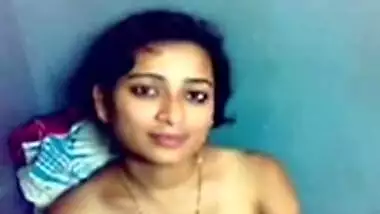 Hot Bengali Girl Enjoyed For The First Time