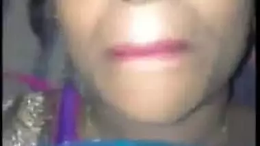 Desi couple fucking hard and record sex in mobile cam