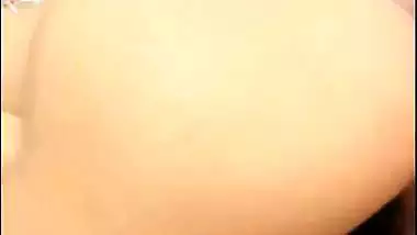 Desi sex videos of a guy fucking a milf and her daughter