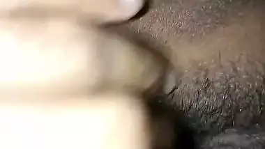 Wet cunt desi bhabhi fucking after giving a blowjob