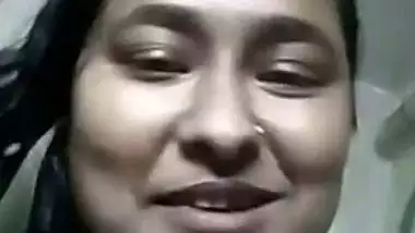 Chubby hijab lady naked body showing for boyfriend