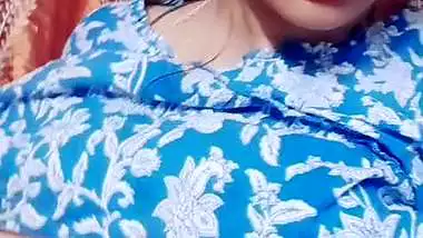 Punjabi newly married girl boobs show viral MMS