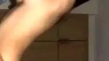 Gorgeous redhead girl sucking and fucking dick viral clips