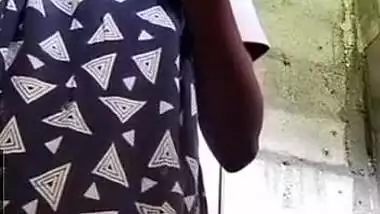 Today Exclusive- Village Girl Record Nude Video For Lover