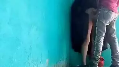 Hijabi Muslim girl caught fucking secretly on cam