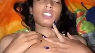 Bushy pussy slim girl fucking with moans viral sex