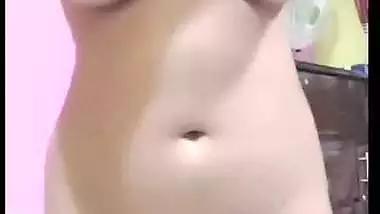 Big boob girl strips and shows her desi nude body on camera