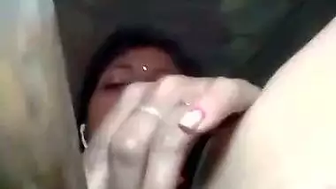 Desi using chapati rod dildo to masturbate