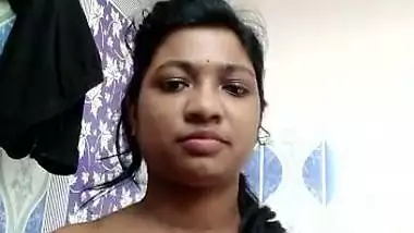 Malayali chechi nude show of her Big boobs and Pooru
