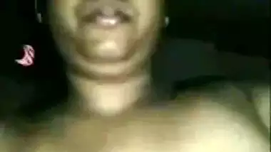 Bubbly boobed desi riding sex