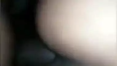 Desi bhabhi sucking and fucking in mumbai