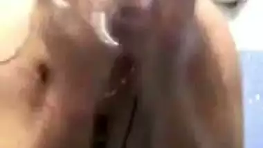 Cute bhabhi bathing naked video MMS latest release