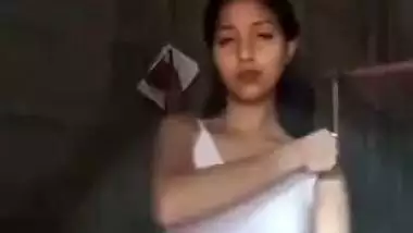 Newly married wife records desi sex MMS for her husband
