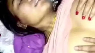 Assamese girl’s first desi chudai with her lover
