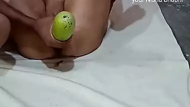 Madrchod Ne Meri Chut Main Loki Daal Di Or Mera Peshab Nikal