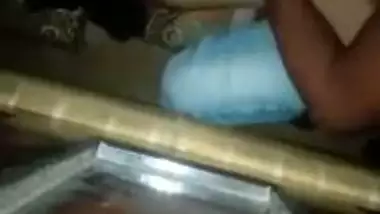 Hardcore Pakistani sex video of a guy fucking his virgin GF