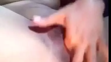 Desi maid Fingering selfie video