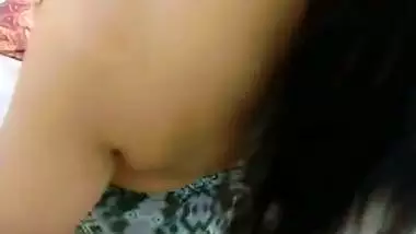 Gives a desi blowjob to her uncle for a dress