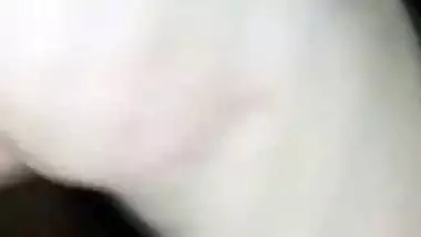 Romantic songs and a deep Indian blowjob from Bhabhi